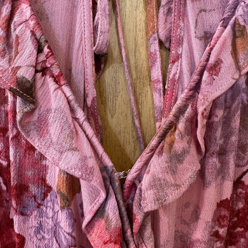 Women’s Romper - Picture 5 of 8
